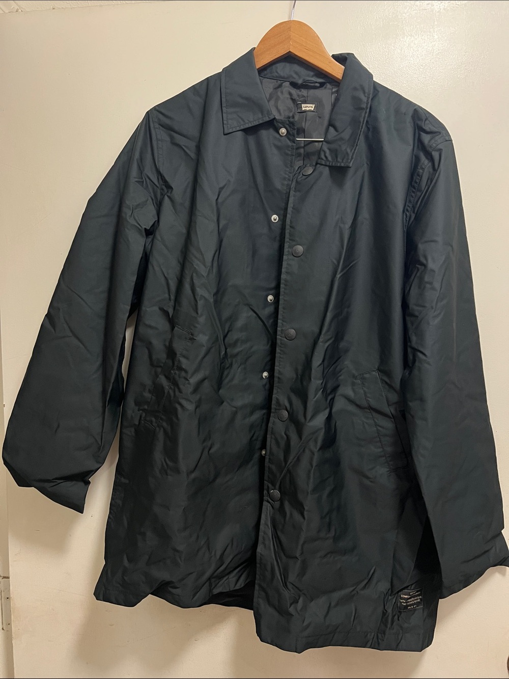 Levi's Black Men's Coach Rain Jacket